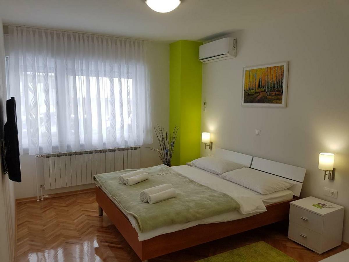 Apartmani Nova Karlovac Εξωτερικό φωτογραφία